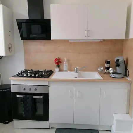 Chill 4 Pers Boite A Cle 24 Sur 7 Netflix & Wifi Apartamento Joinville Exterior foto