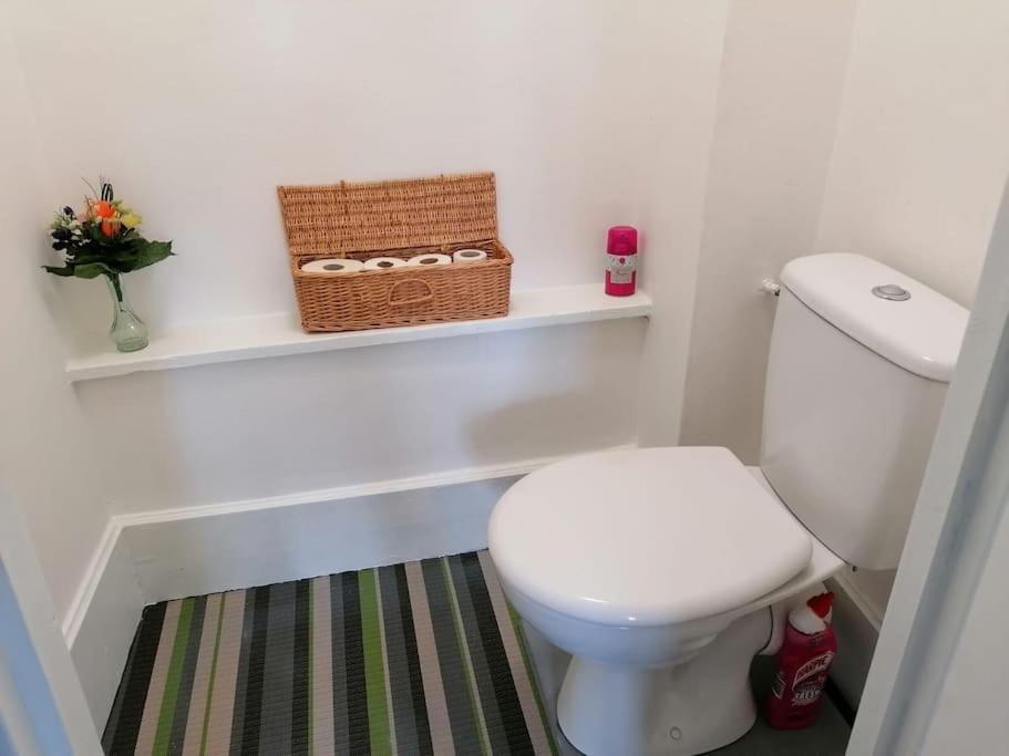 Apartment Chill 4 Pers Boite A Cle 24 Sur 7 Netflix & Wifi Joinville